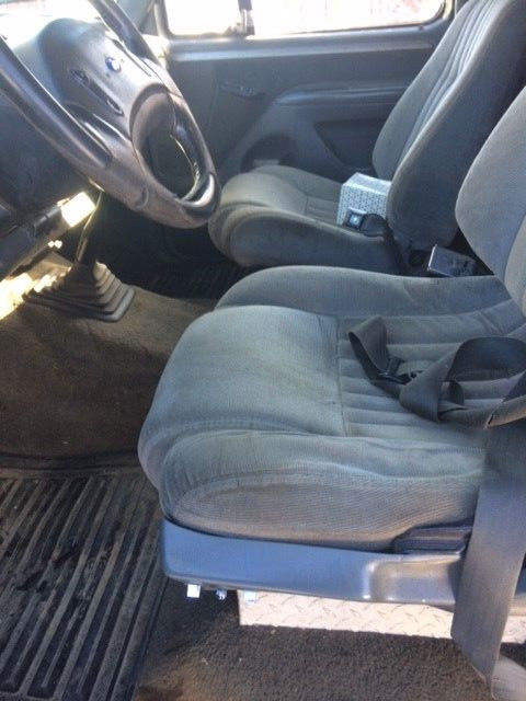 1992 Ford F-450 XLT - photo 11