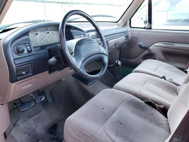 1992 Ford F-150 Custom - photo 9