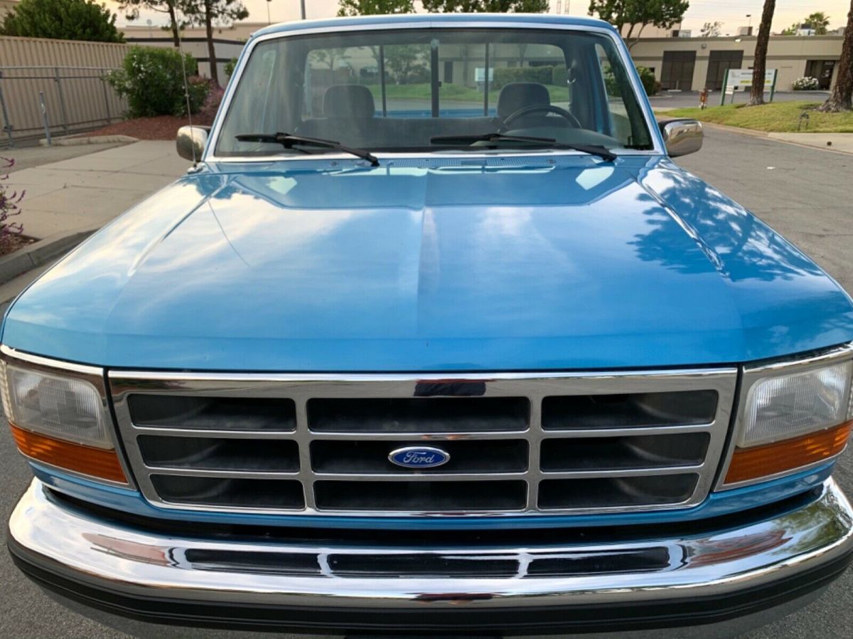 1992 Ford F-150 XLT FLARESIDE 4x4 SHORTBED PICKUP - photo 10