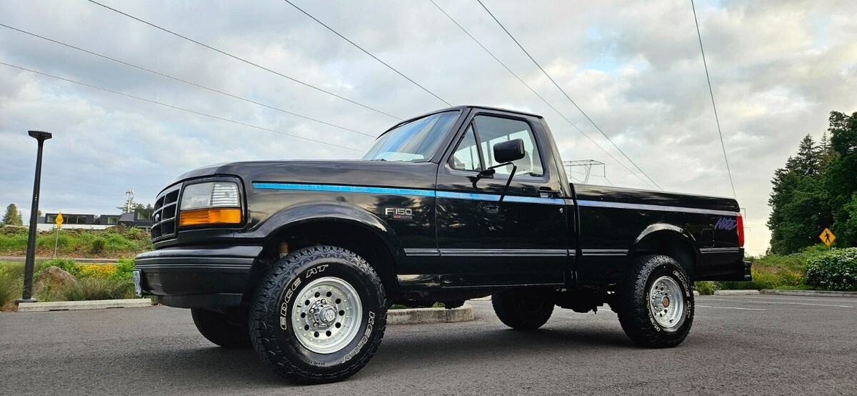 1992 Ford F-150 Ford XLT NITE EDITION 4X4 - photo 2