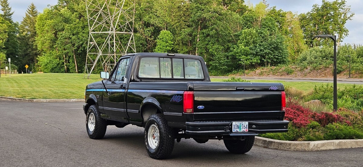1992 Ford F-150 Ford XLT NITE EDITION 4X4 - photo 9