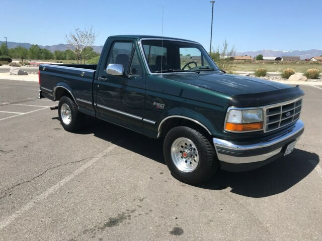 1992 FORD F150 SHORT BED RUST FREE ONLY 75K ORIGINAL MILES 1992 Ford F-150 XLT