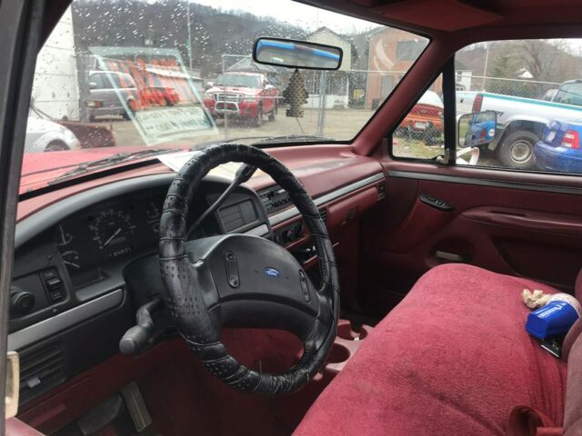 1992 Ford F-150 Short Bed 2WD - photo 8