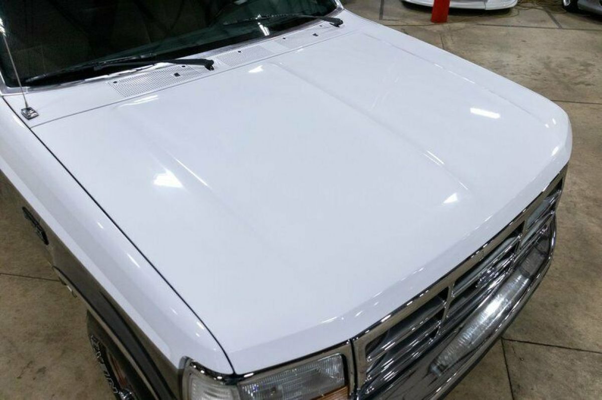 1992 Ford F-150 XLT 4x4 - photo 9