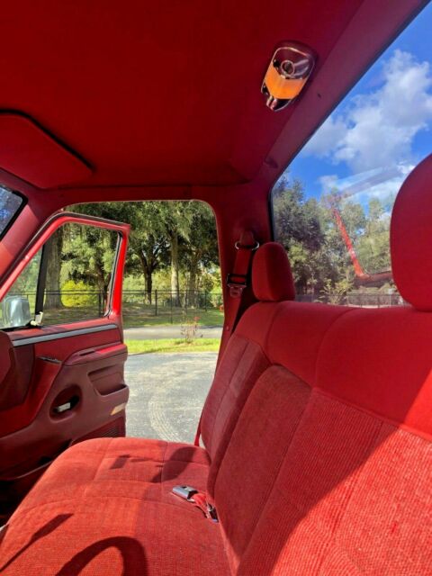 1992 Ford F-150 XLT - photo 9