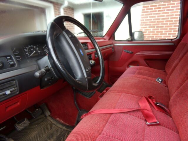 1992 Ford F-150 XLT - photo 2