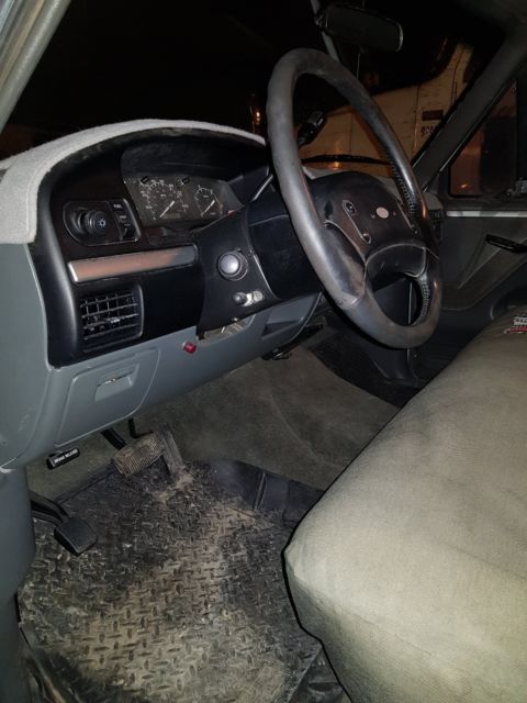 1992 Ford F-250 XLT 4X2 - photo 12