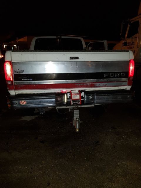 1992 Ford F-250 XLT 4X2 - photo 9