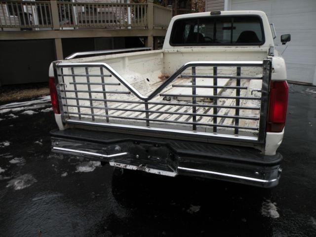 1992 Ford F-250 XLT - photo 2