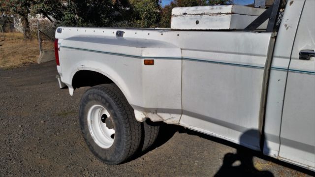 1992 Ford F-350 XLT - photo 2