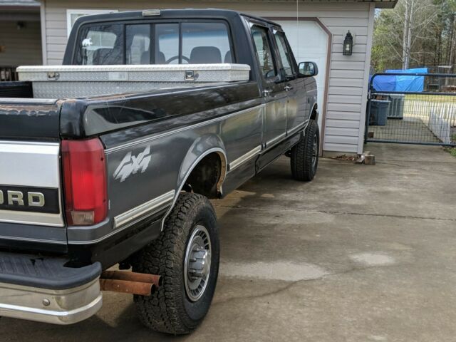 1992 Ford F-350 XLT - photo 8
