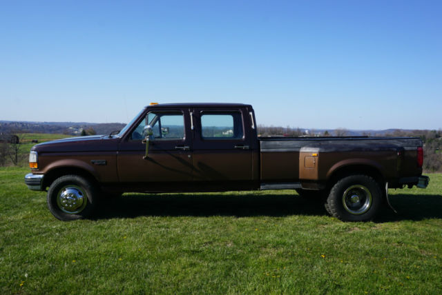 1992 Ford F350 Crew Cab 4 Door Dually Pickup Truck 7.3 IDI Turbo Diesel 2wd 1992 Ford F-350 XLT