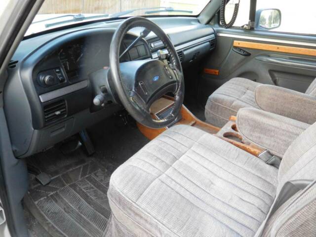 1992 Ford F-350 XLE - photo 11