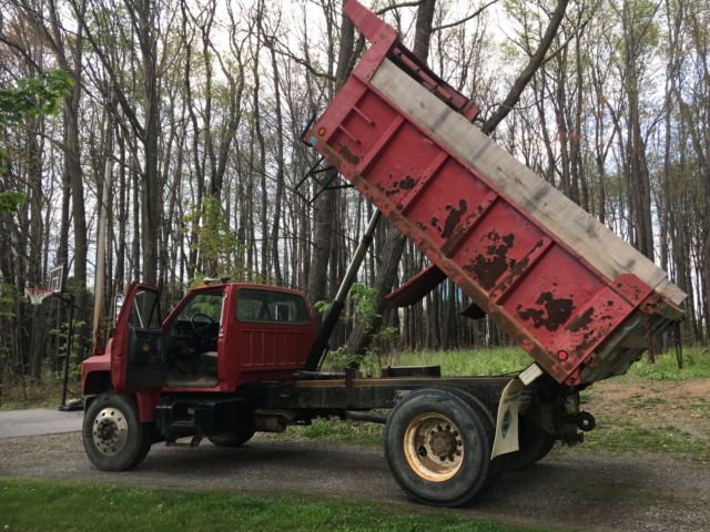 1992 Ford F700 2-door - photo 12