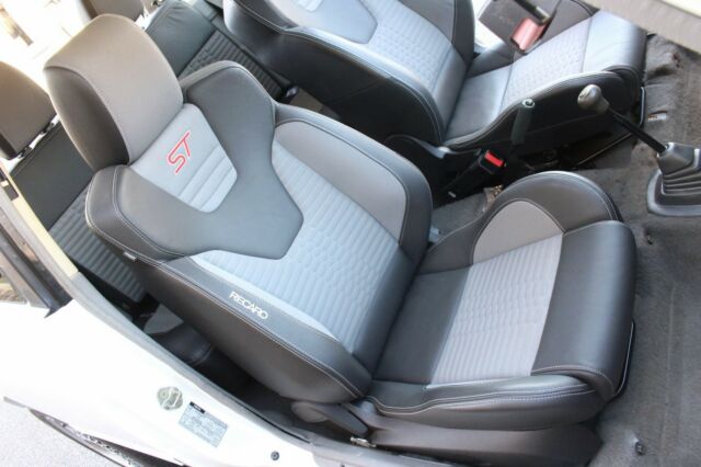 1992 Ford Festiva - photo 11
