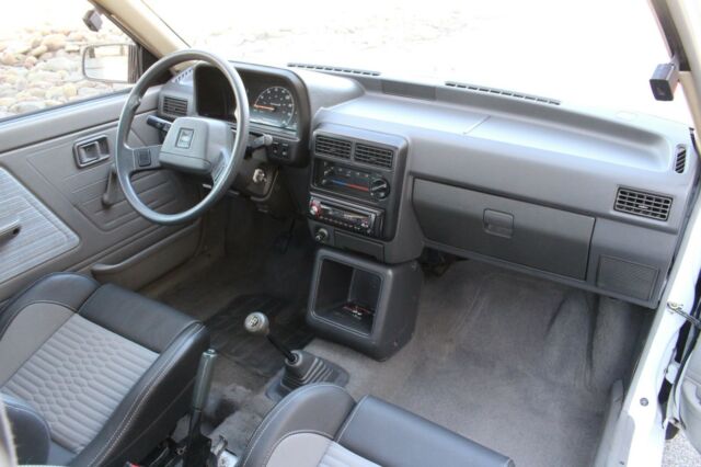 1992 Ford Festiva - photo 9