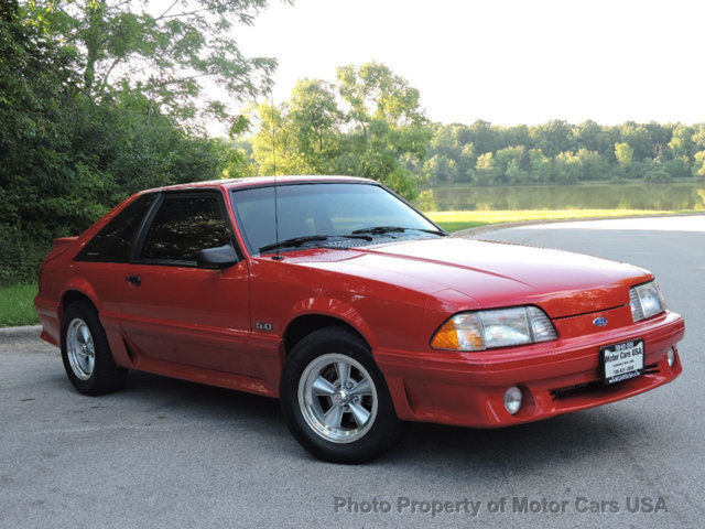 1992 Ford Mustang 2dr Hatchback GT - photo 2