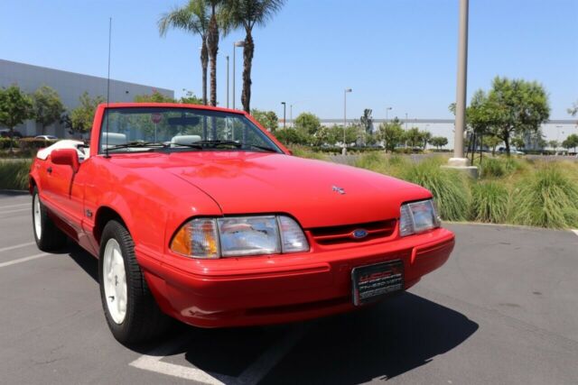 1992 Ford Mustang -- - photo 4