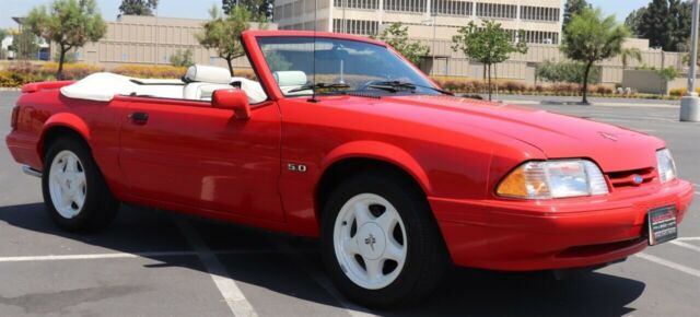 1992 Ford Mustang -- - photo 6