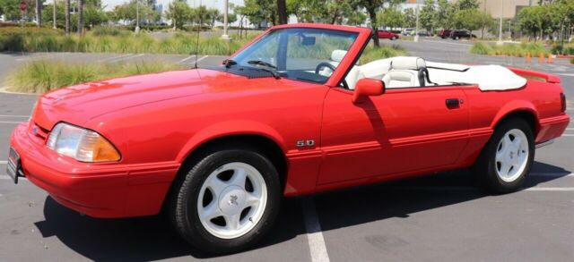 1992 Ford Mustang -- - photo 8