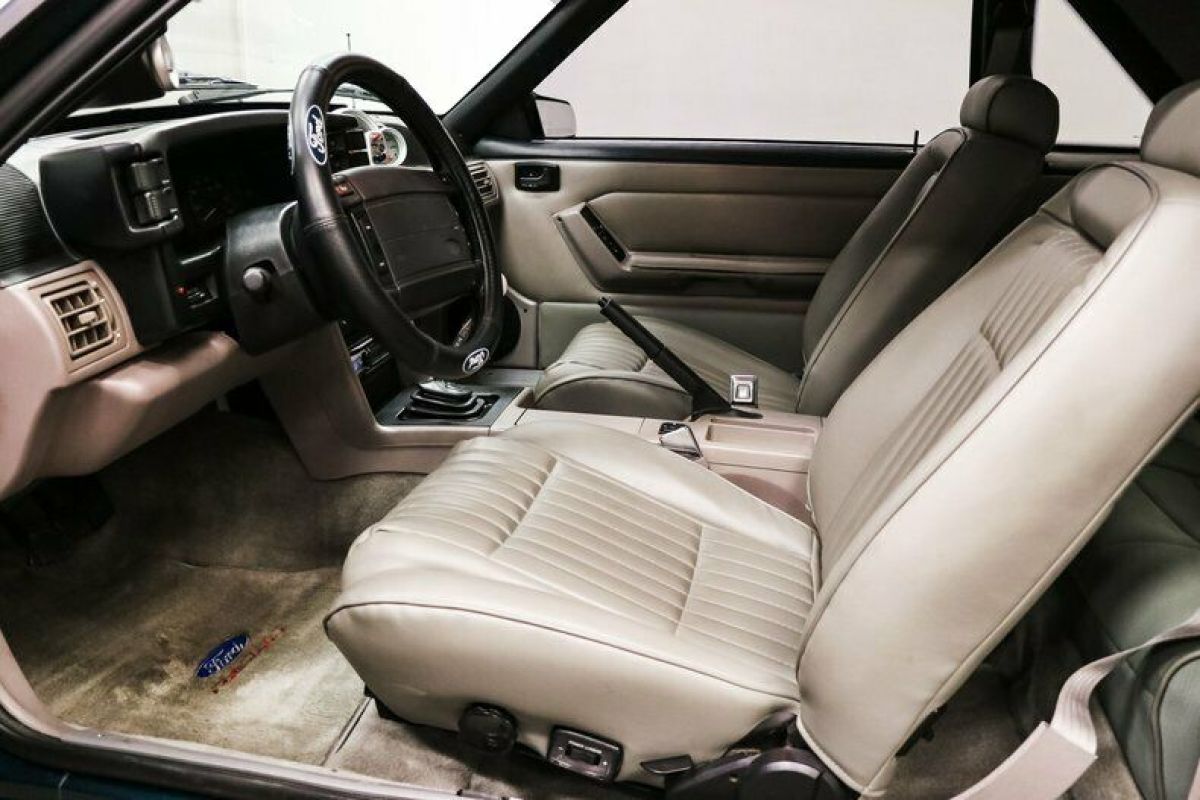 1992 Ford Mustang - photo 13
