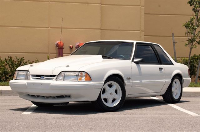 1992 Ford Mustang LX 5.0 - photo 2