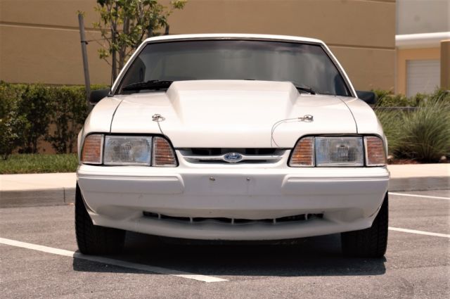 1992 Ford Mustang LX 5.0 - photo 3