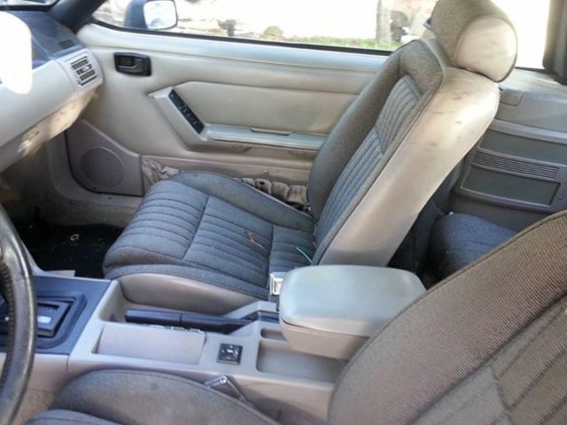 1992 Ford Mustang LX - photo 12
