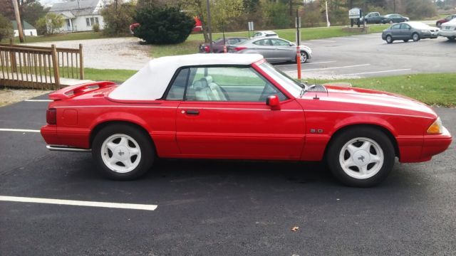 1992 Ford Mustang - photo 3
