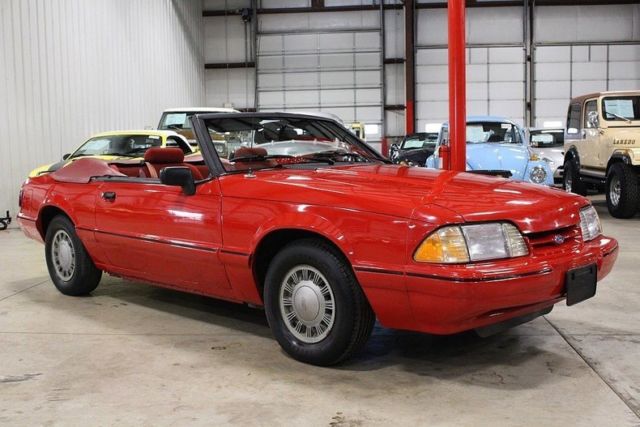 1992 Ford Mustang -- - photo 8