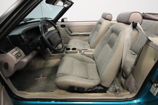 1992 Ford Mustang -- - photo 5