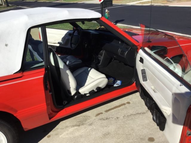 1992 Ford Mustang LX 5.0L SUMMERTIME EDITION - photo 10