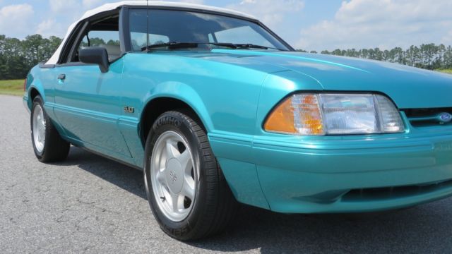 1992 Ford Mustang - photo 7