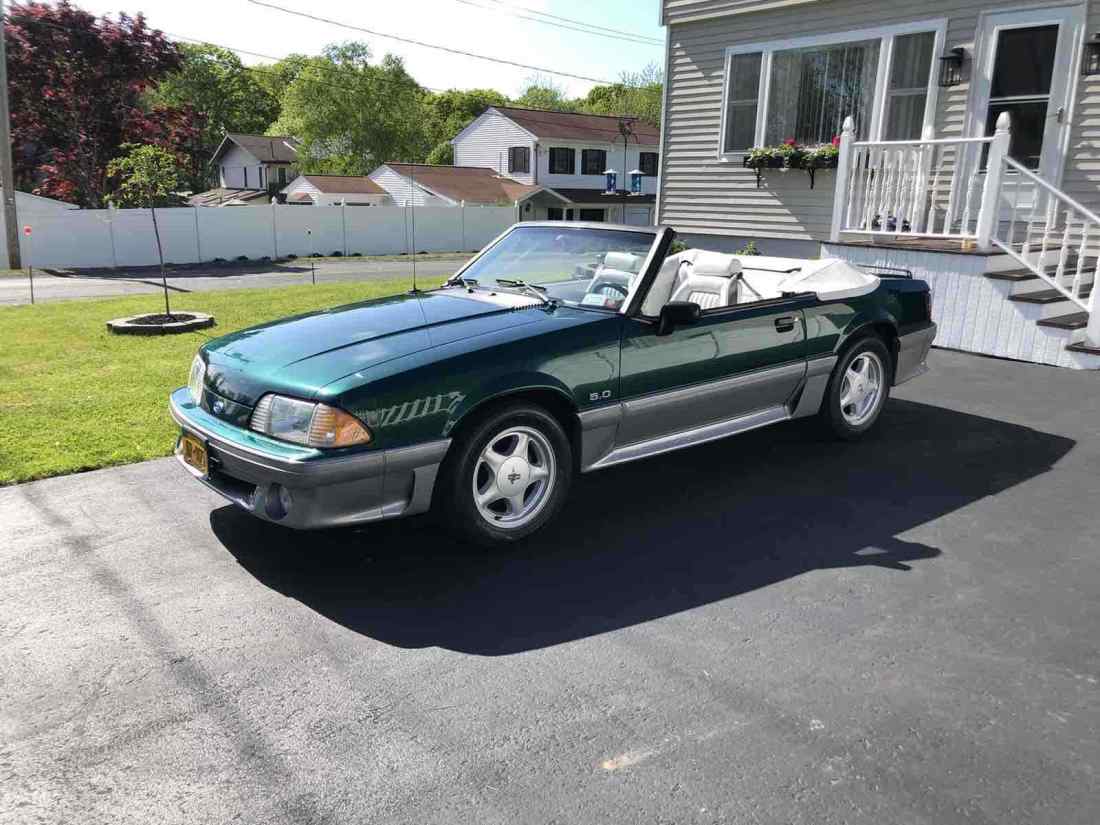 1992 Ford Mustang GT