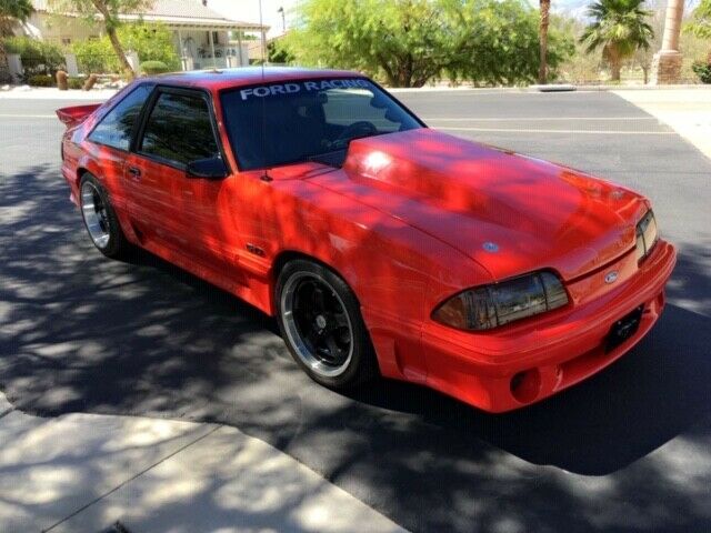 1992 Ford Mustang GT - photo 3