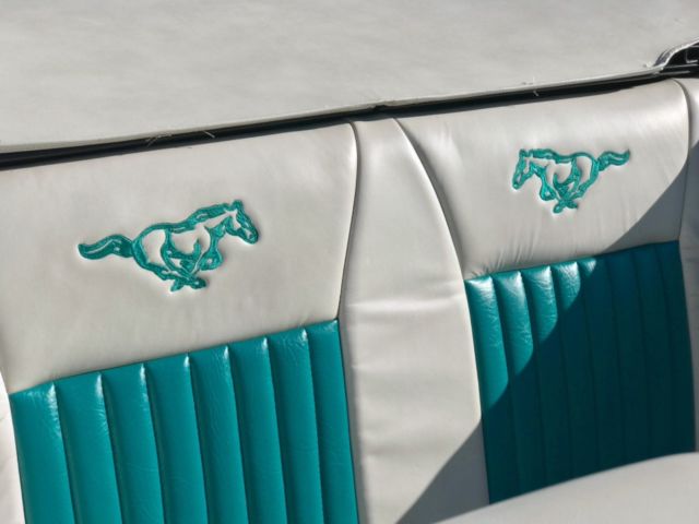 1992 Ford Mustang LX Convertible - photo 12