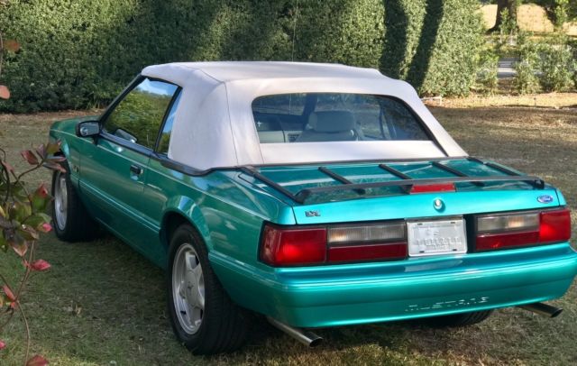 1992 Ford Mustang LX Convertible - photo 9