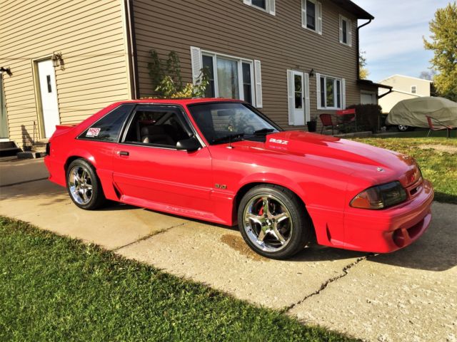 1992 Ford Mustang GT - photo 2