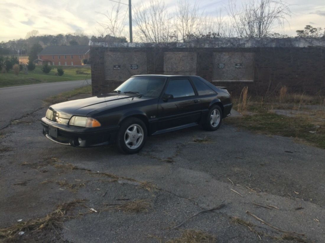 1992 Ford Mustang GT - photo 11