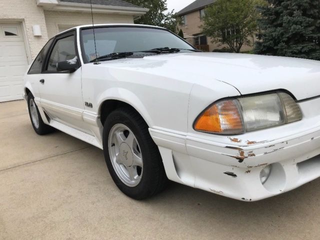 1992 Ford Mustang GT - photo 10