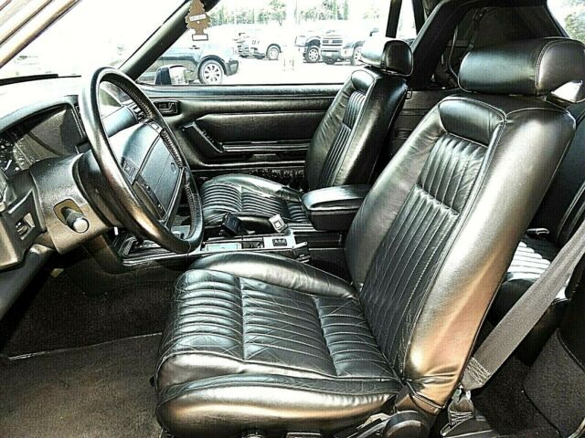 1992 Ford Mustang GT CONVERTIBLE - photo 7
