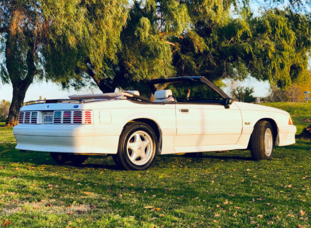 1992 Ford Mustang GT Convertible, 5.0 Auto,75,000 Miles - Perfect - photo 3