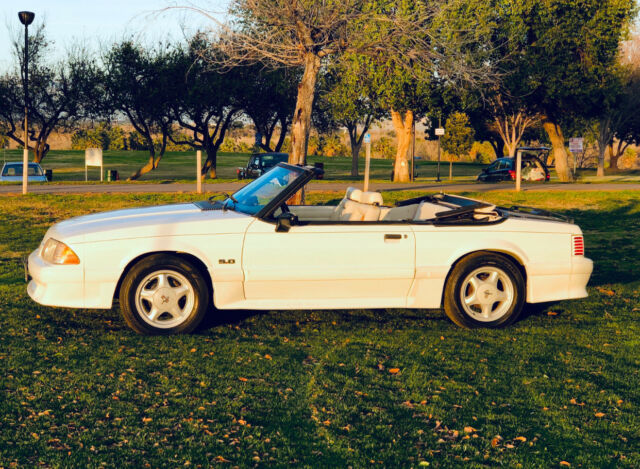 1992 Ford Mustang GT Convertible, 5.0 Auto,75,000 Miles - Perfect - photo 5