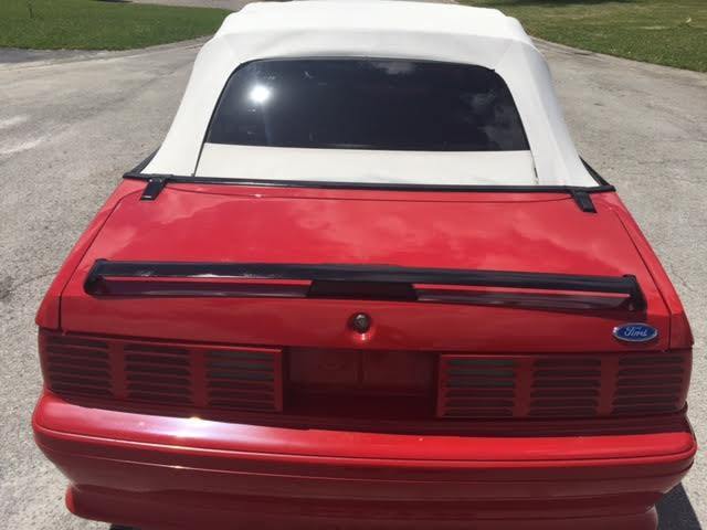 1992 Ford Mustang GT - photo 6