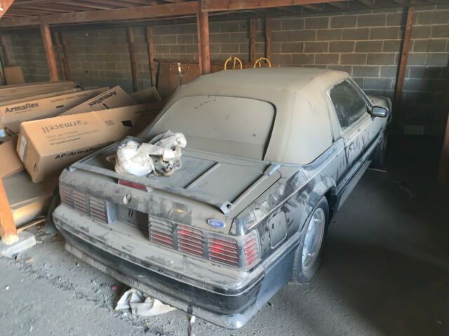 1992 Ford Mustang - photo 2