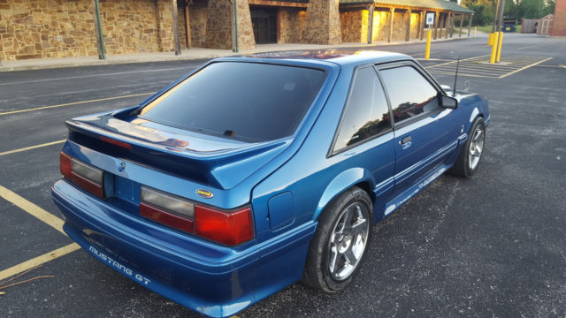 1992 Ford Mustang - photo 2