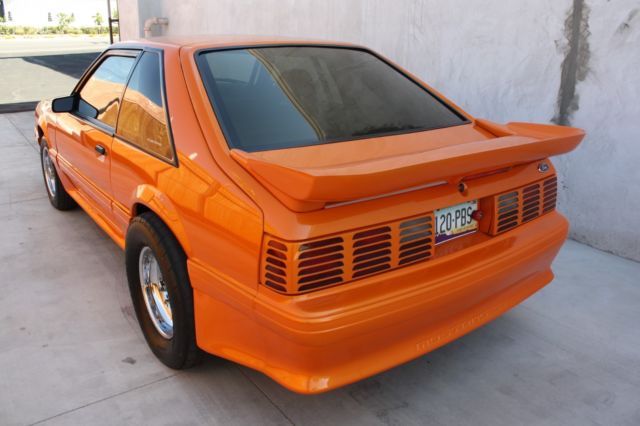 1992 Ford Mustang GT - photo 7