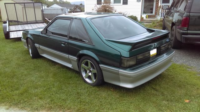 1992 Ford Mustang GT - photo 4