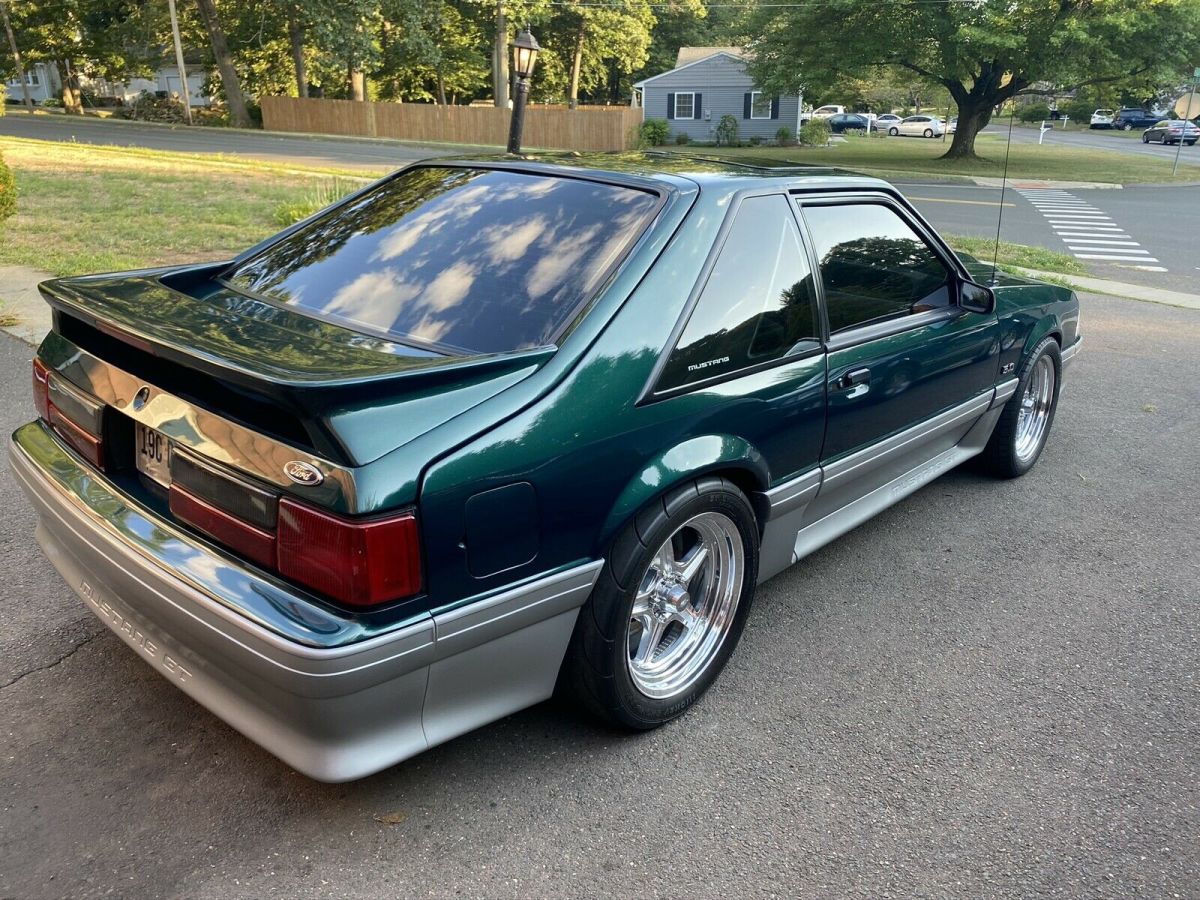 1992 Ford Mustang GT - photo 6