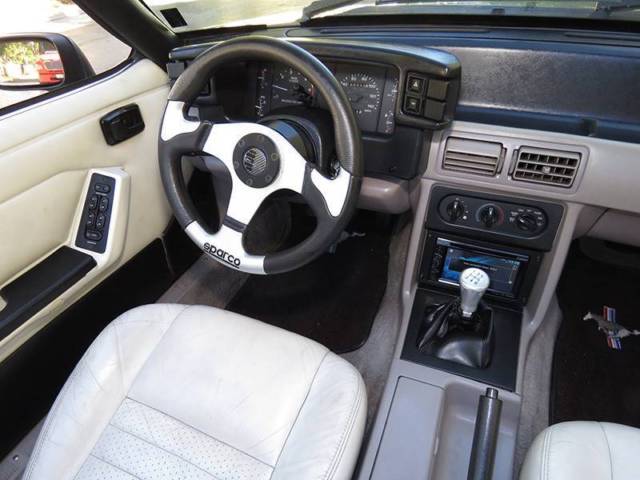 1992 Ford Mustang LX 5.0 2dr Convertible - photo 12